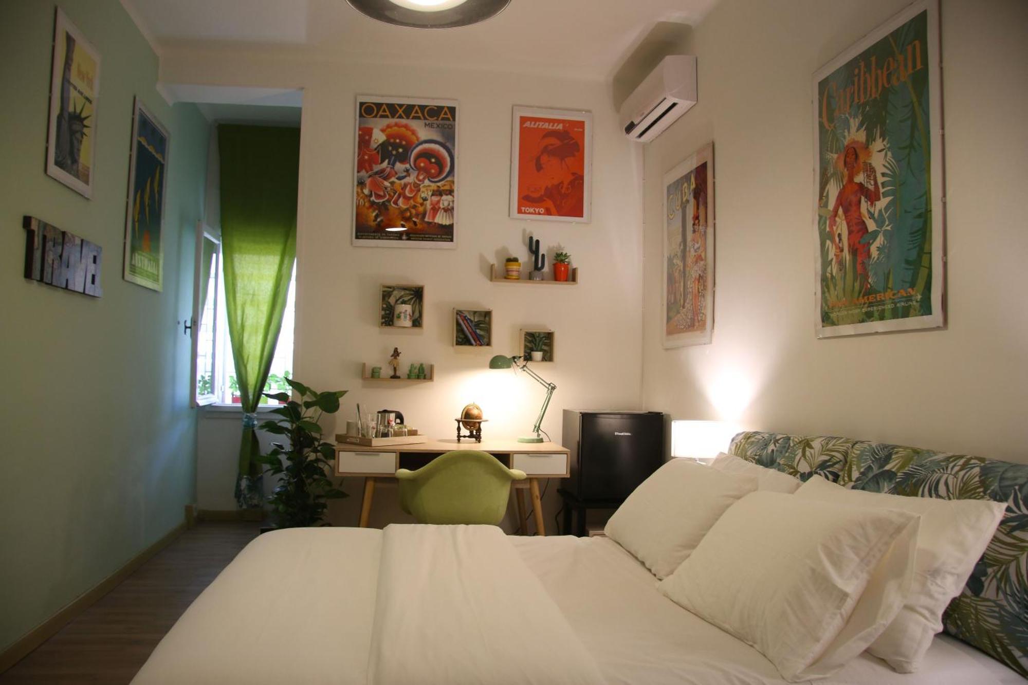 Double Room Private Bathroom