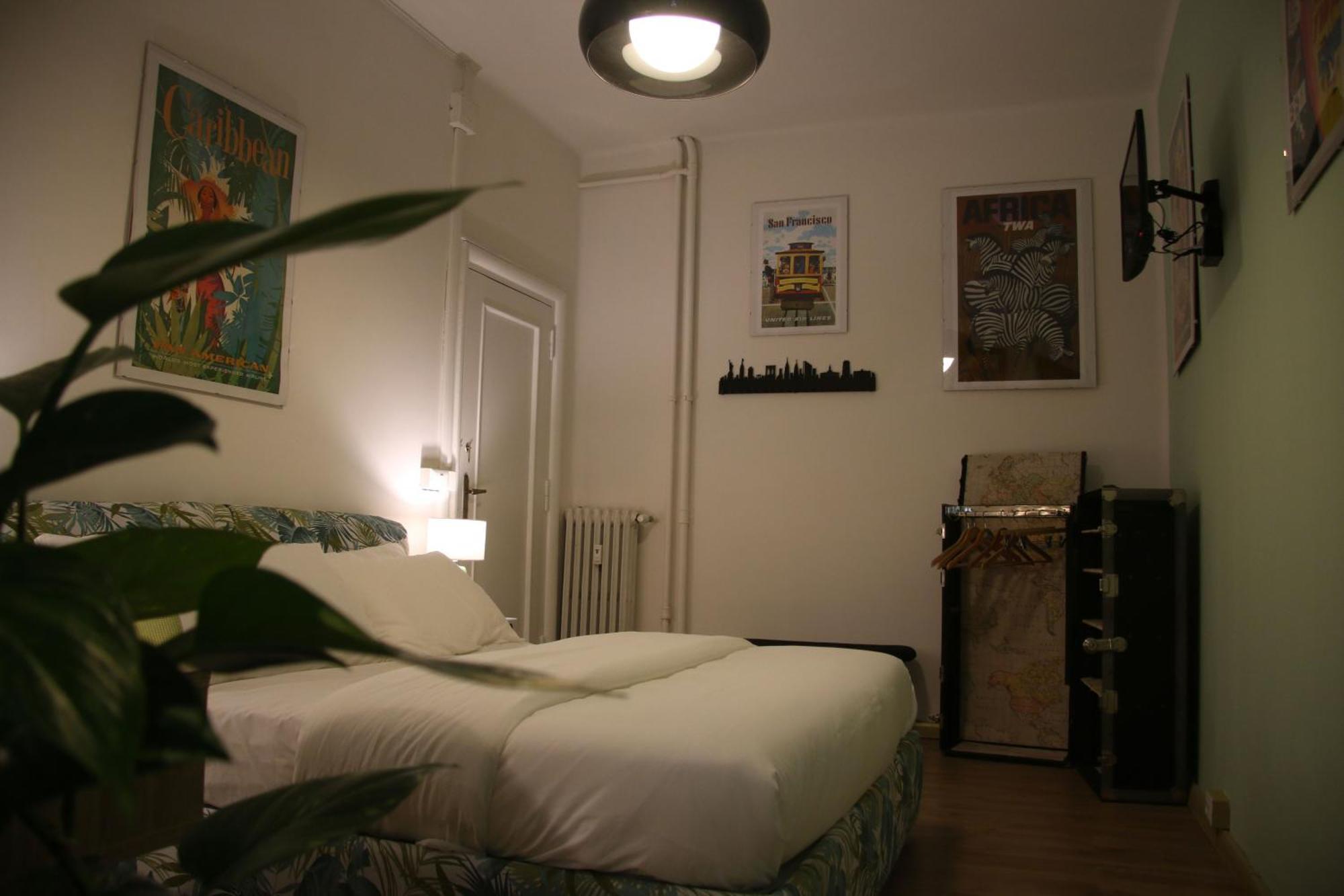 Double Room Private Bathroom