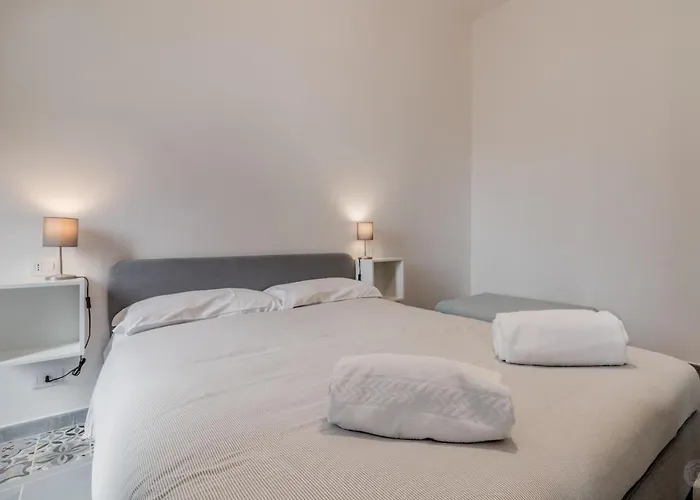 Hotel Roma House Piramide